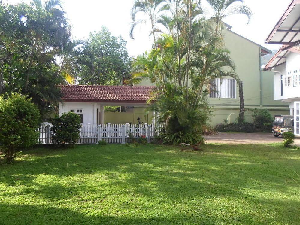 Kandy Green View Bungalow 외부 사진