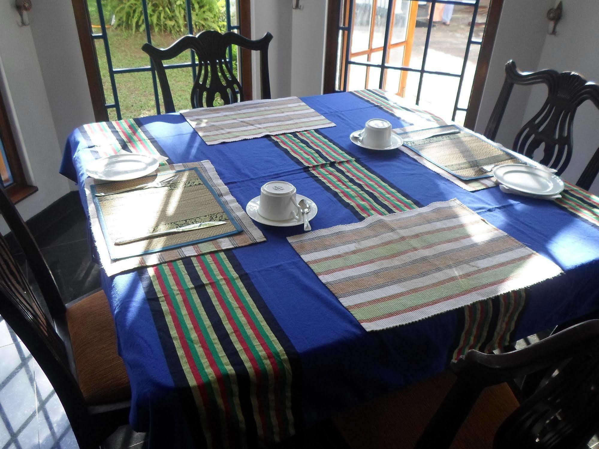 Kandy Green View Bungalow 외부 사진