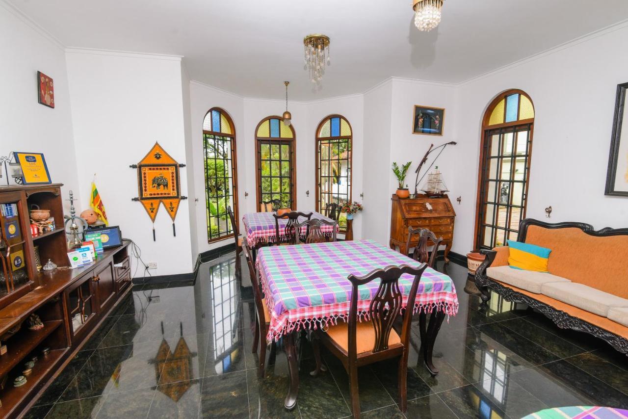 Kandy Green View Bungalow 외부 사진