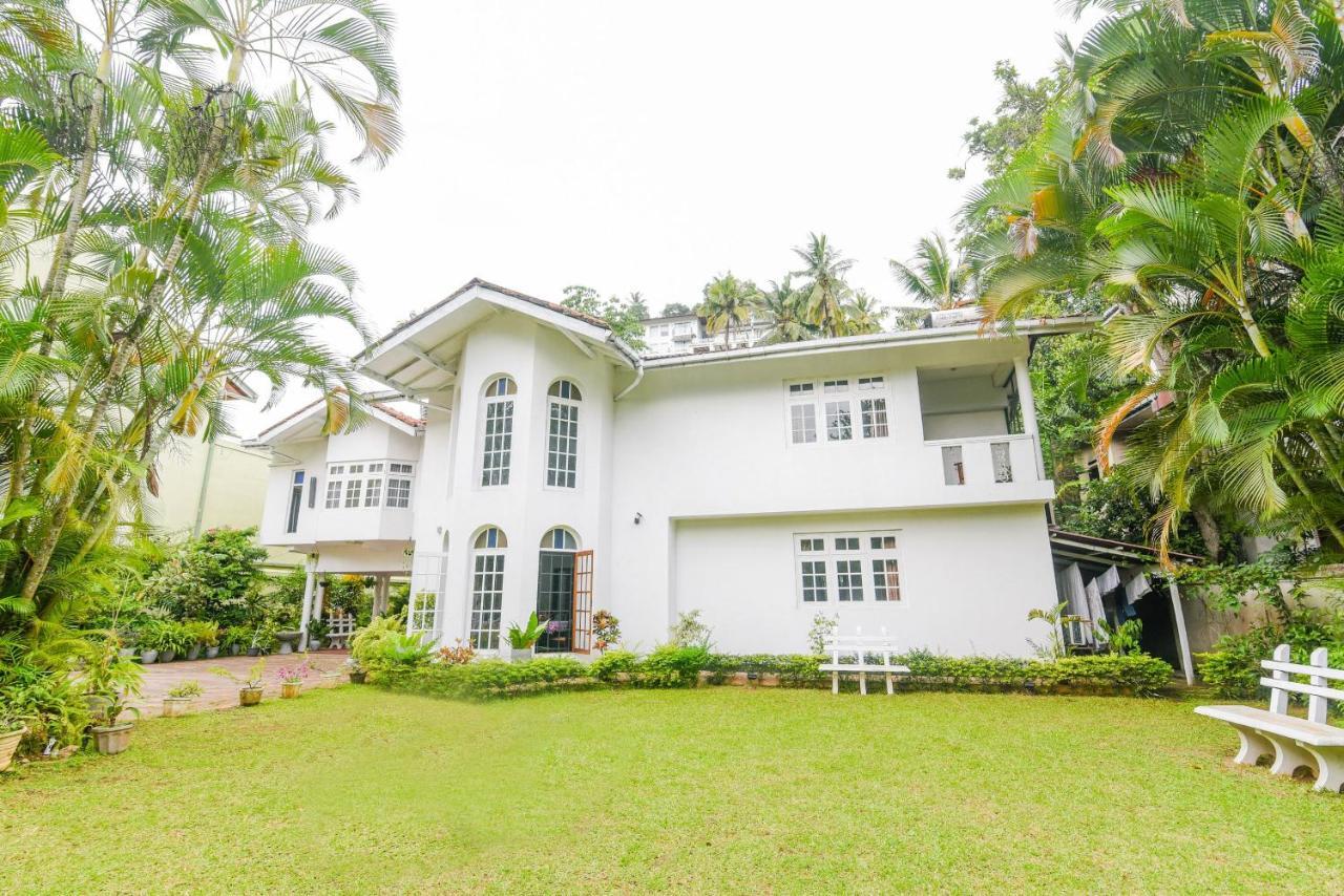 Kandy Green View Bungalow 외부 사진